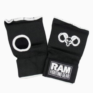Guantes interiores de RAM con vendas.